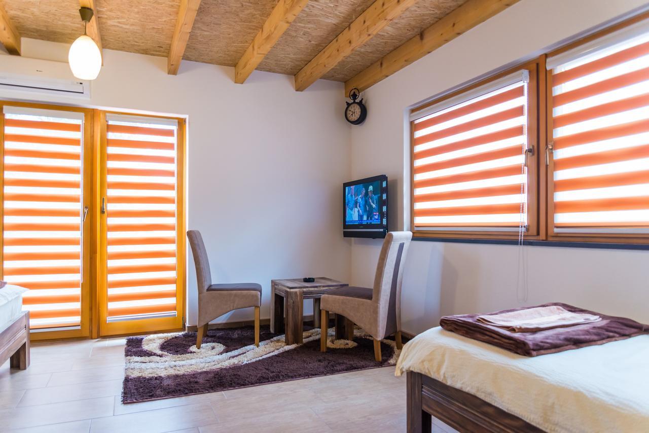 Motel Orhideja Donji Vakuf Bagian luar foto
