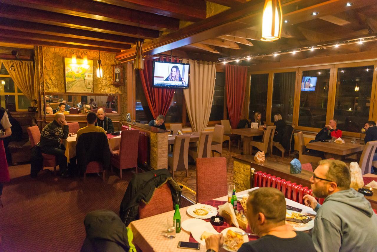 Motel Orhideja Donji Vakuf Bagian luar foto